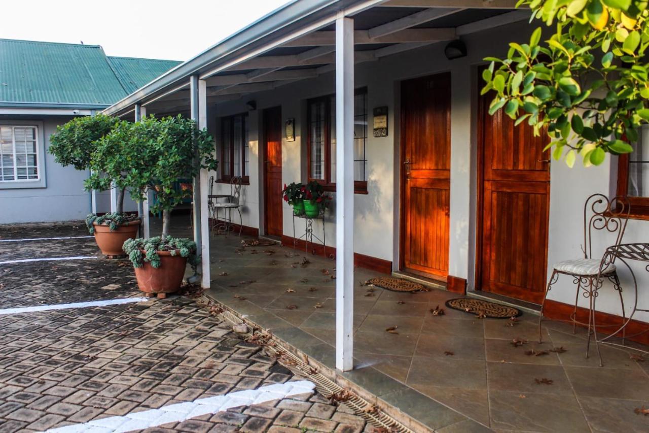 Villa Jana Guesthouse Pretoria-Noord Exteriör bild