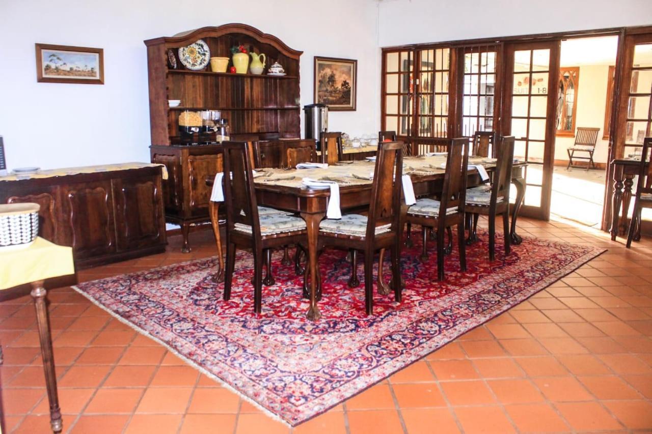 Villa Jana Guesthouse Pretoria-Noord Exteriör bild